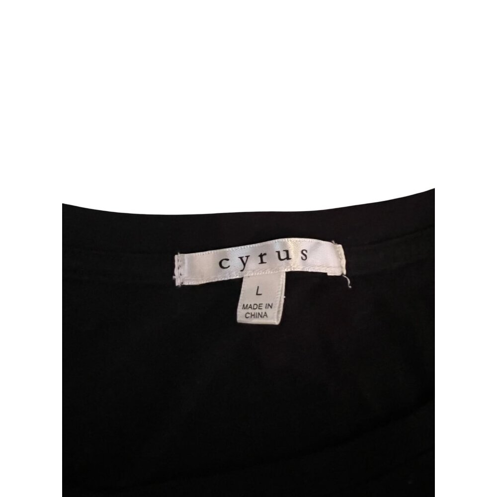 Cyrus Black Short Sleeve Graphic Tee Cartoon Girl & Dog Print Women's Size L Top - Picture 3 of 5